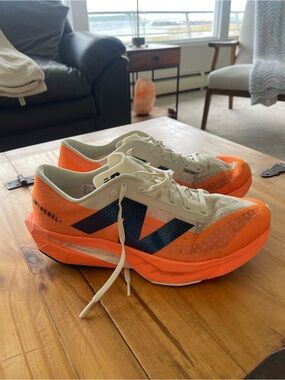 New Balance FuelCell Rebel v4 Men’s Size 12 Wide 2E Running Shoes Orange White